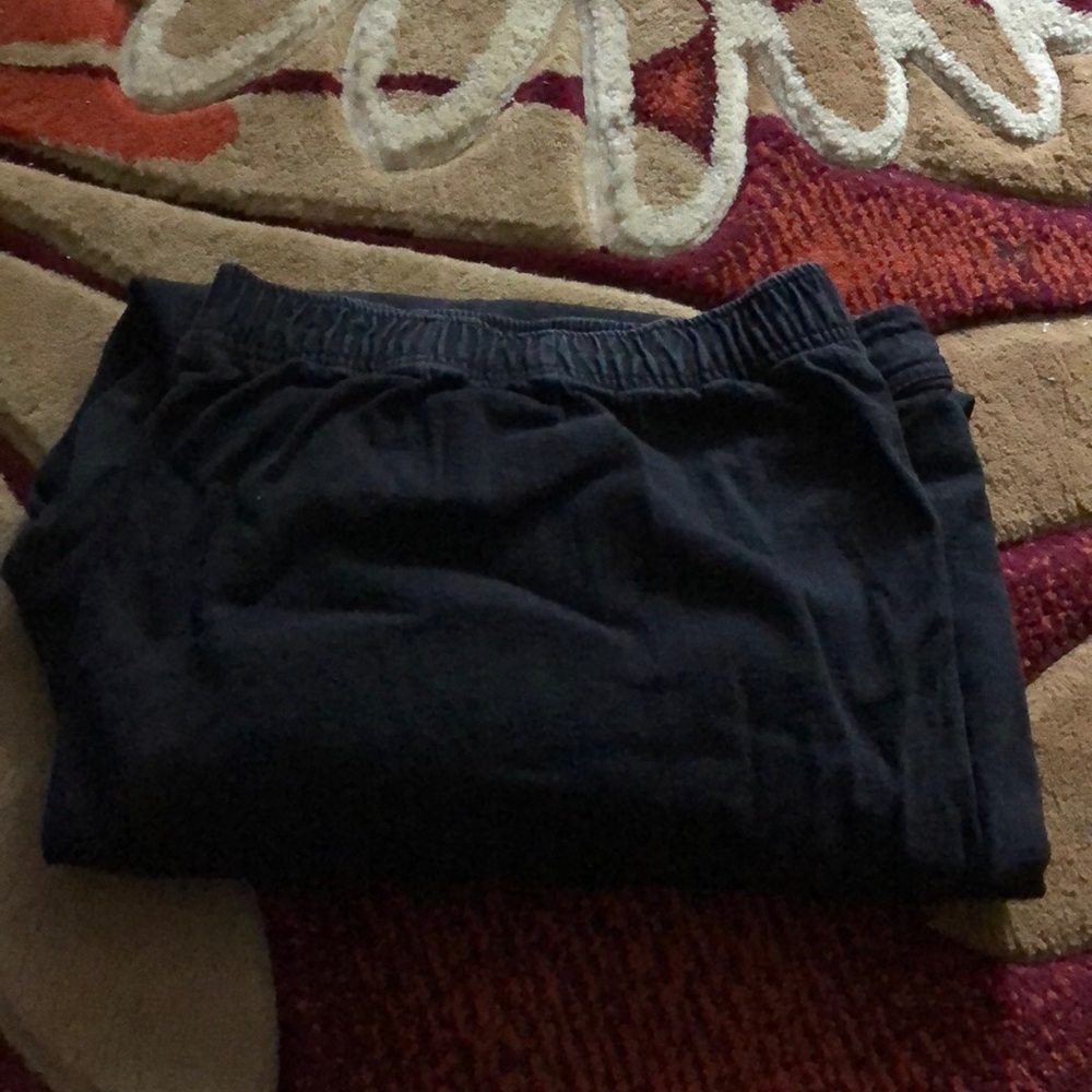 Black stretch Jean Capris